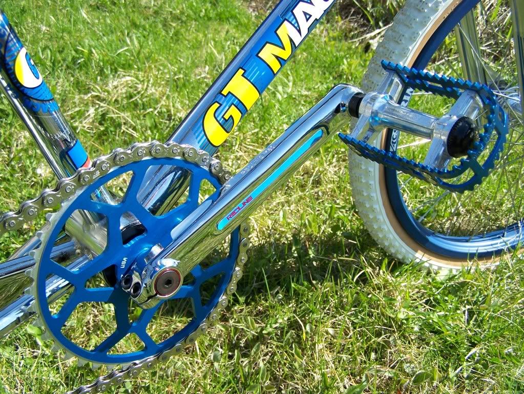 http://i1221.photobucket.com/albums/dd462/Johnnymaid/Bikes/1987%20GT%20Mach%20One/gt3b.jpg