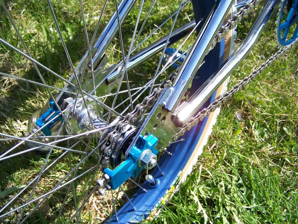 http://i1221.photobucket.com/albums/dd462/Johnnymaid/Bikes/1987%20GT%20Mach%20One/gt8.jpg