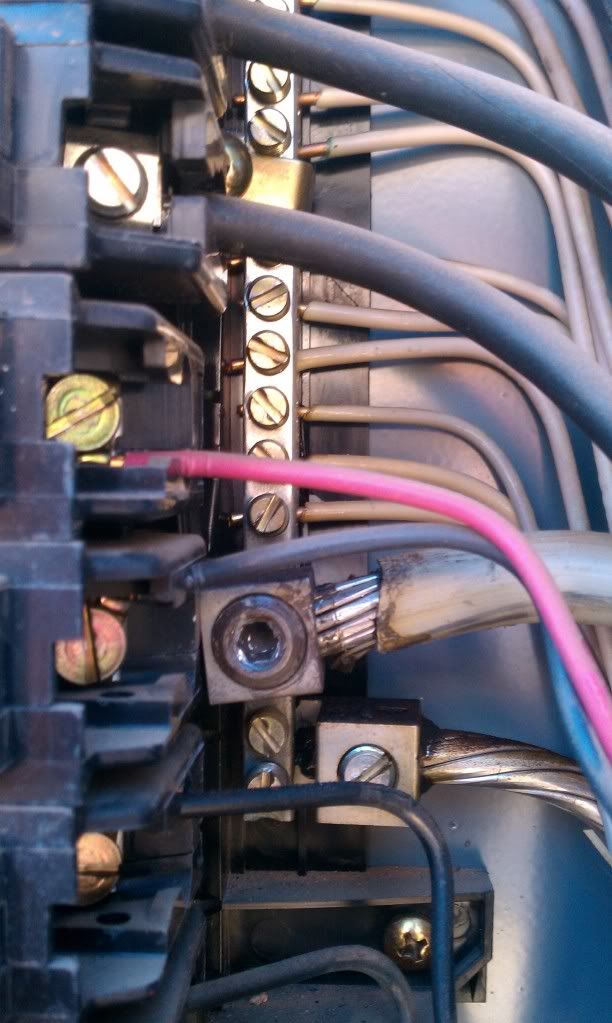 Lights flickering, voltage fluctuations throughout house DIY Home