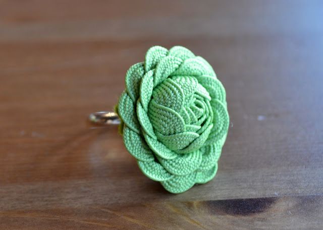 Ric-Rac-Blossom-Ring-Tutorial