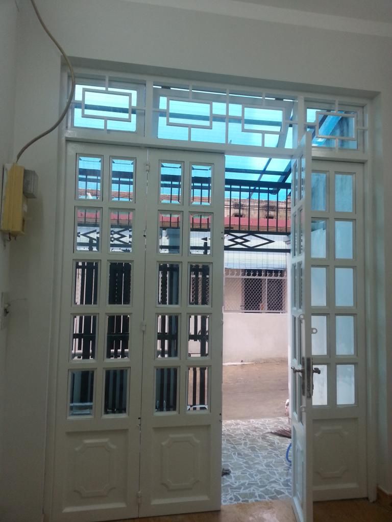 Gò Vấp - Cho thuê nhà nguyên căn 1 lầu, 2WC, 2PN, có ban công và sân trước đầy đủ - 1