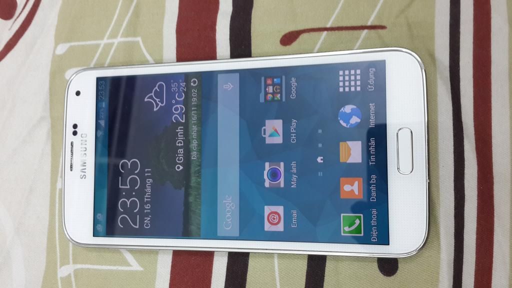 Samsung S5 white, HTC One M7 red 32Gb, LG G Pro lite dual white, flipcover tab S 8.4