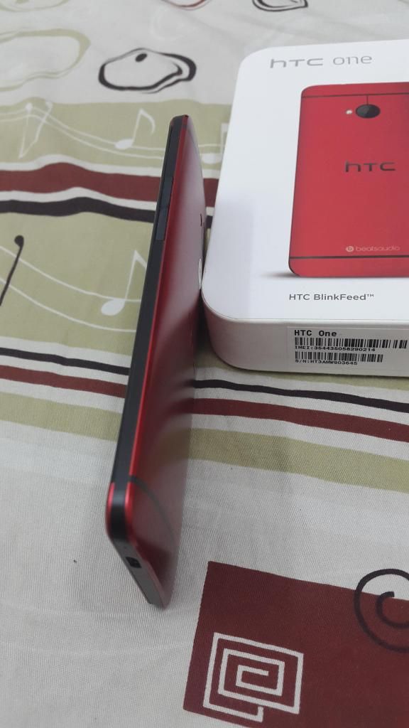 Samsung S5 white, HTC One M7 red 32Gb, LG G Pro lite dual white, flipcover tab S 8.4 - 8