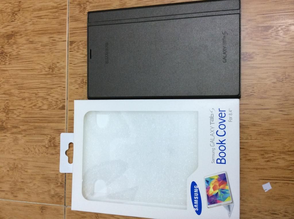 Samsung S5 white, HTC One M7 red 32Gb, LG G Pro lite dual white, flipcover tab S 8.4 - 17