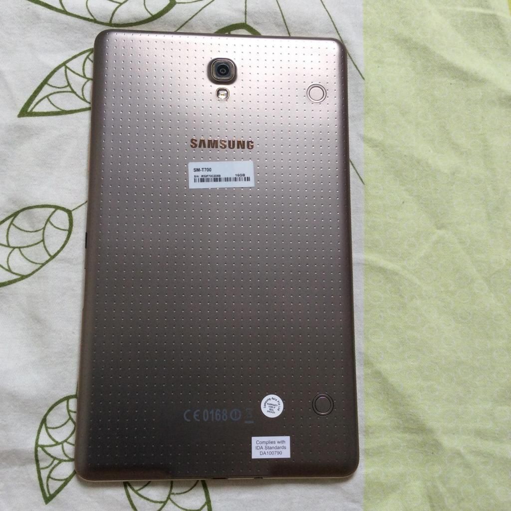 Tab S 8.4in wifi T700, Asus Fonepad 7 2s2s, Acer Iconia B1-740 wifi - 3