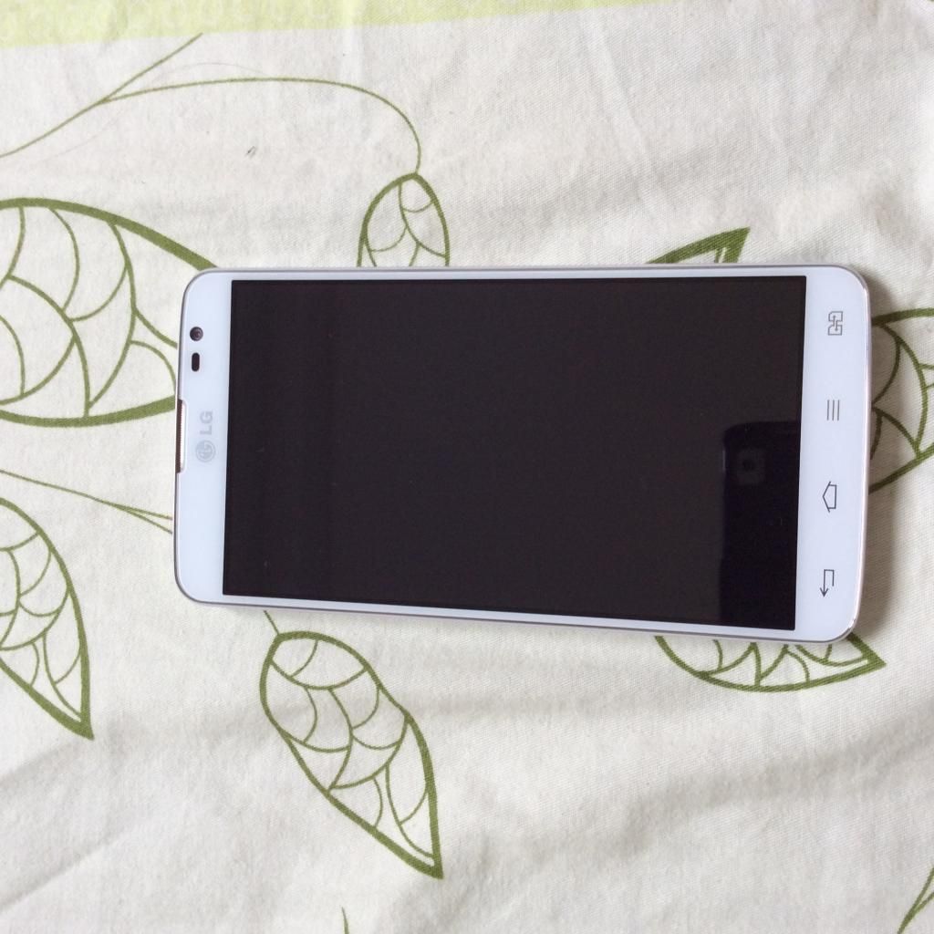 Samsung S5 white, HTC One M7 red 32Gb, LG G Pro lite dual white, flipcover tab S 8.4 - 13