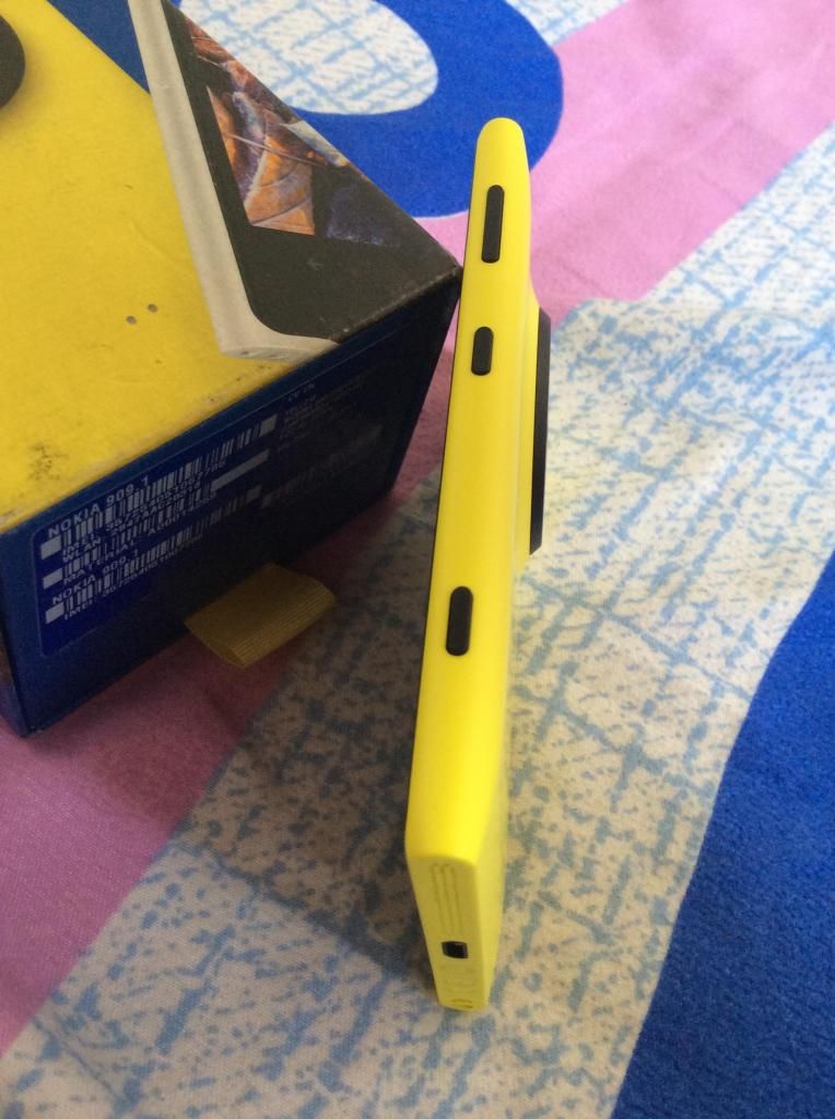 Lumia 1020 vàng mới 99% fullbox BH 10 tháng chính hãng. - 2