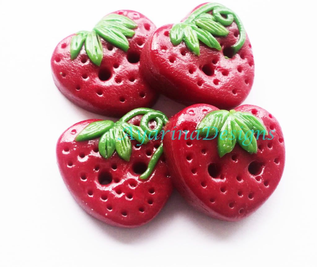Strawberry - polymer clay buttons