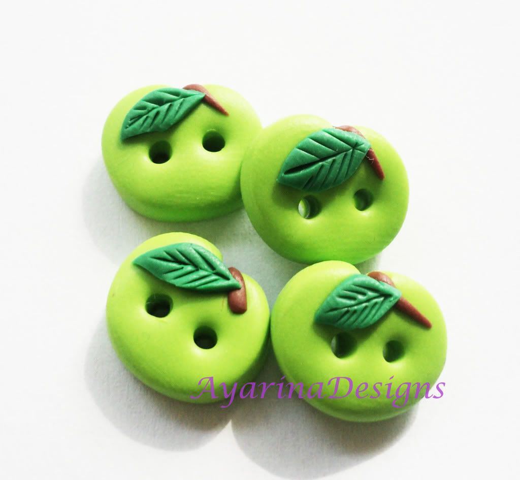 Green Apple - polymerclay buttons ( set of 4)