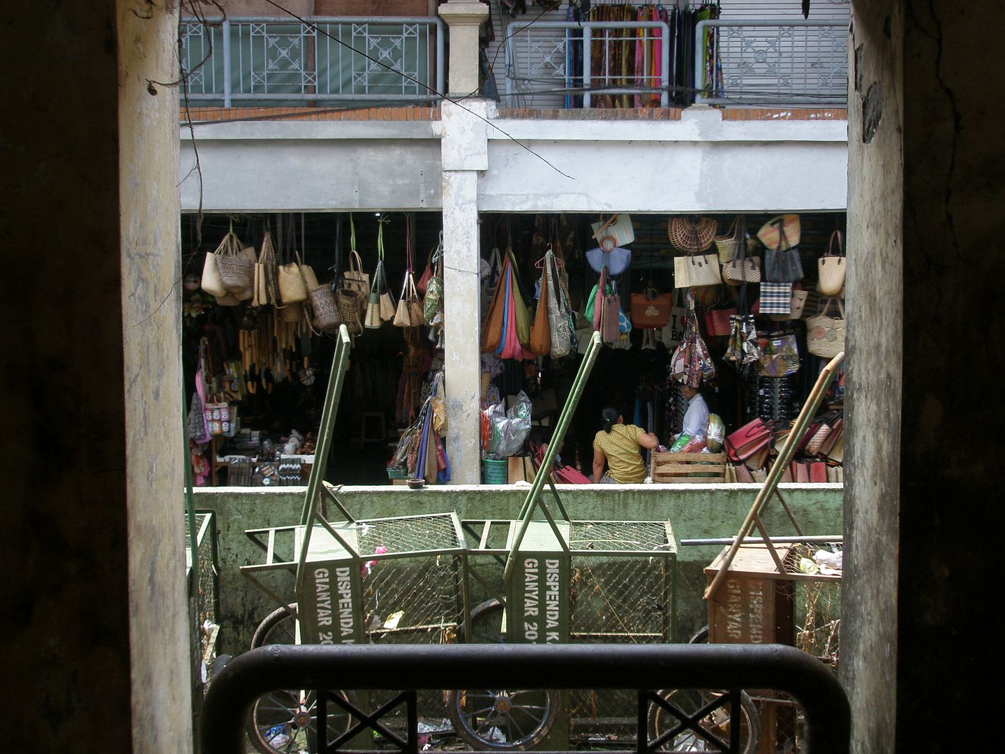 186.jpg