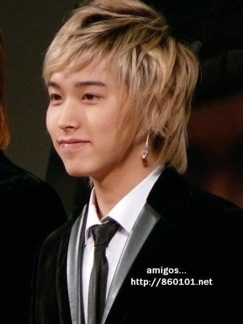 Super_Junior_Sungmin_05092009084519.jpg