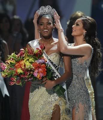 miss universe 2011 winner angola leila lopes