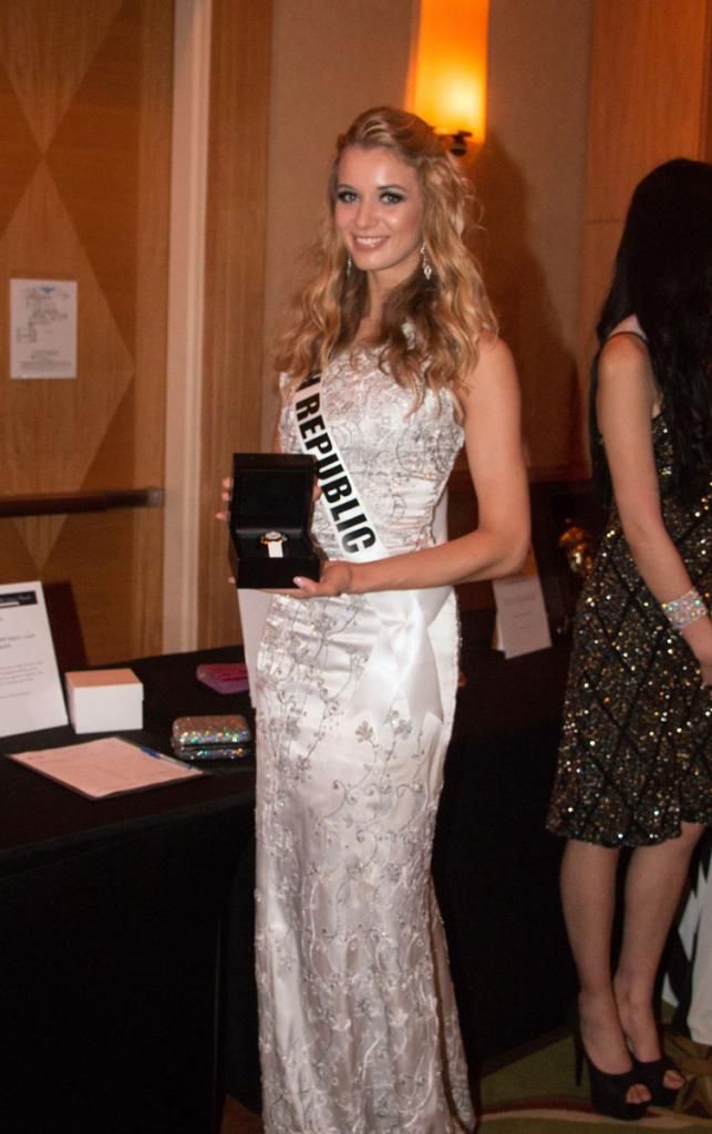 Miss Universe 2014 National Gift Auction Czech Republic Gabriela Franková
