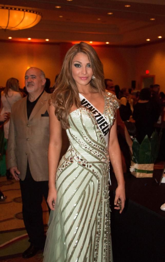 Miss Universe 2014 National Gift Auction Venezuela Migbelis Castellanos