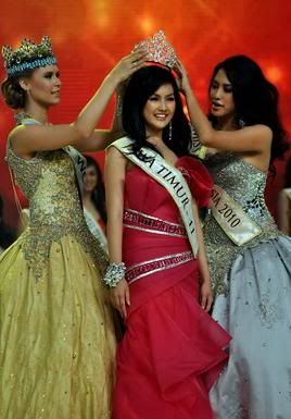 miss indonesia world 2011 winner astrid ellena indriana yunadi
