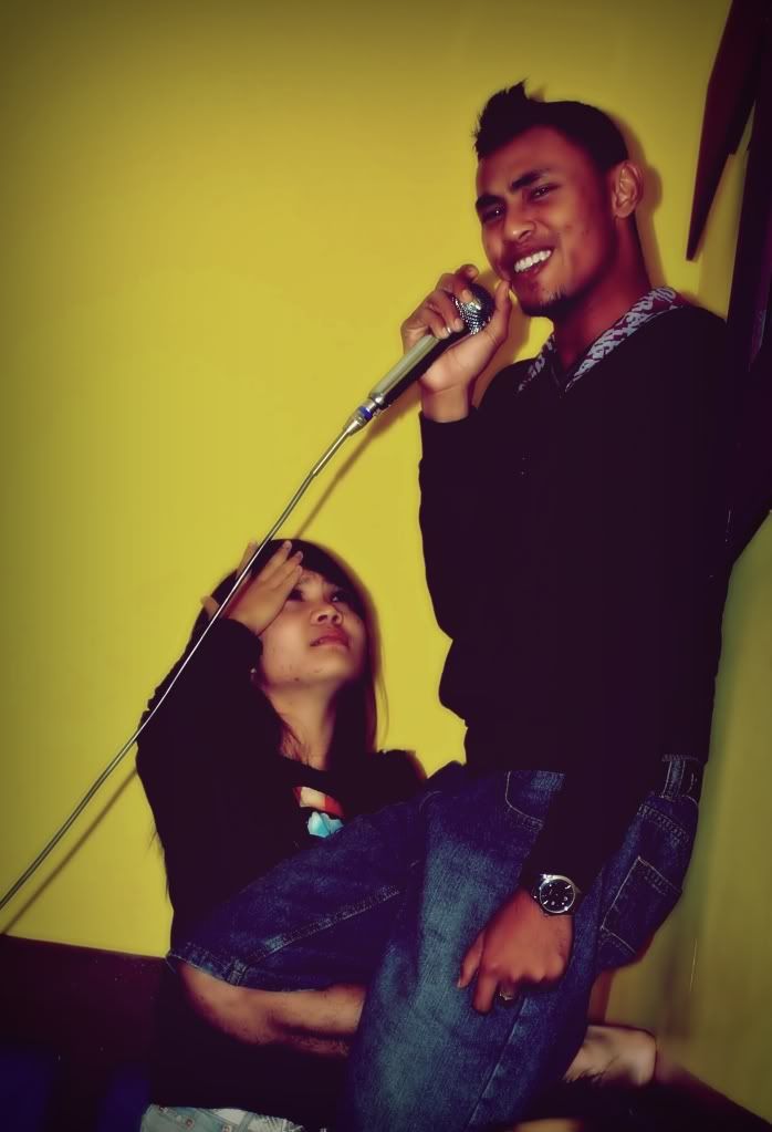 Photobucket<img src=