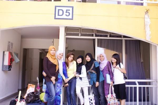 Photobucket<img src=